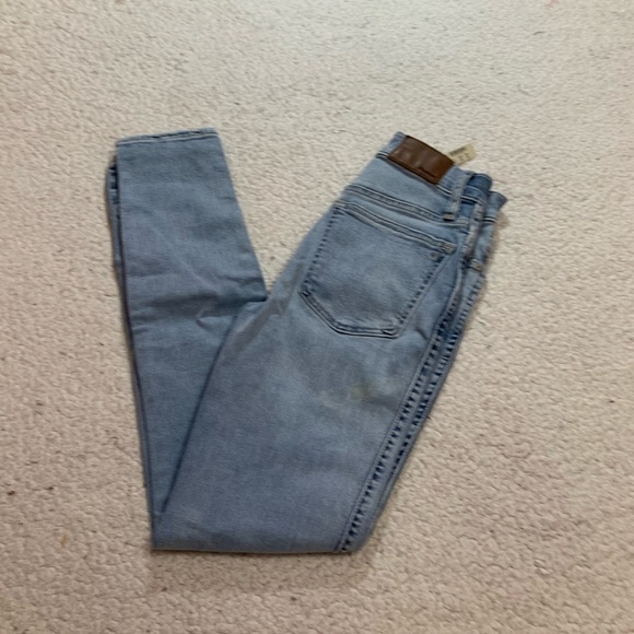 Madewell 10” wheeler high rise skinny jeans light - Picture 3 of 8